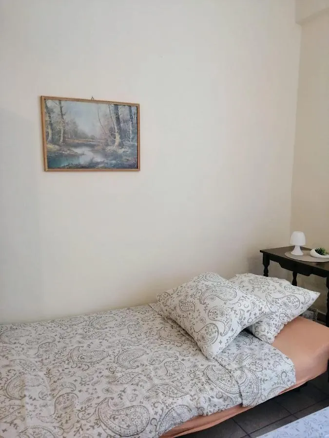 Studio Apartment Nadia プーラ 0*,